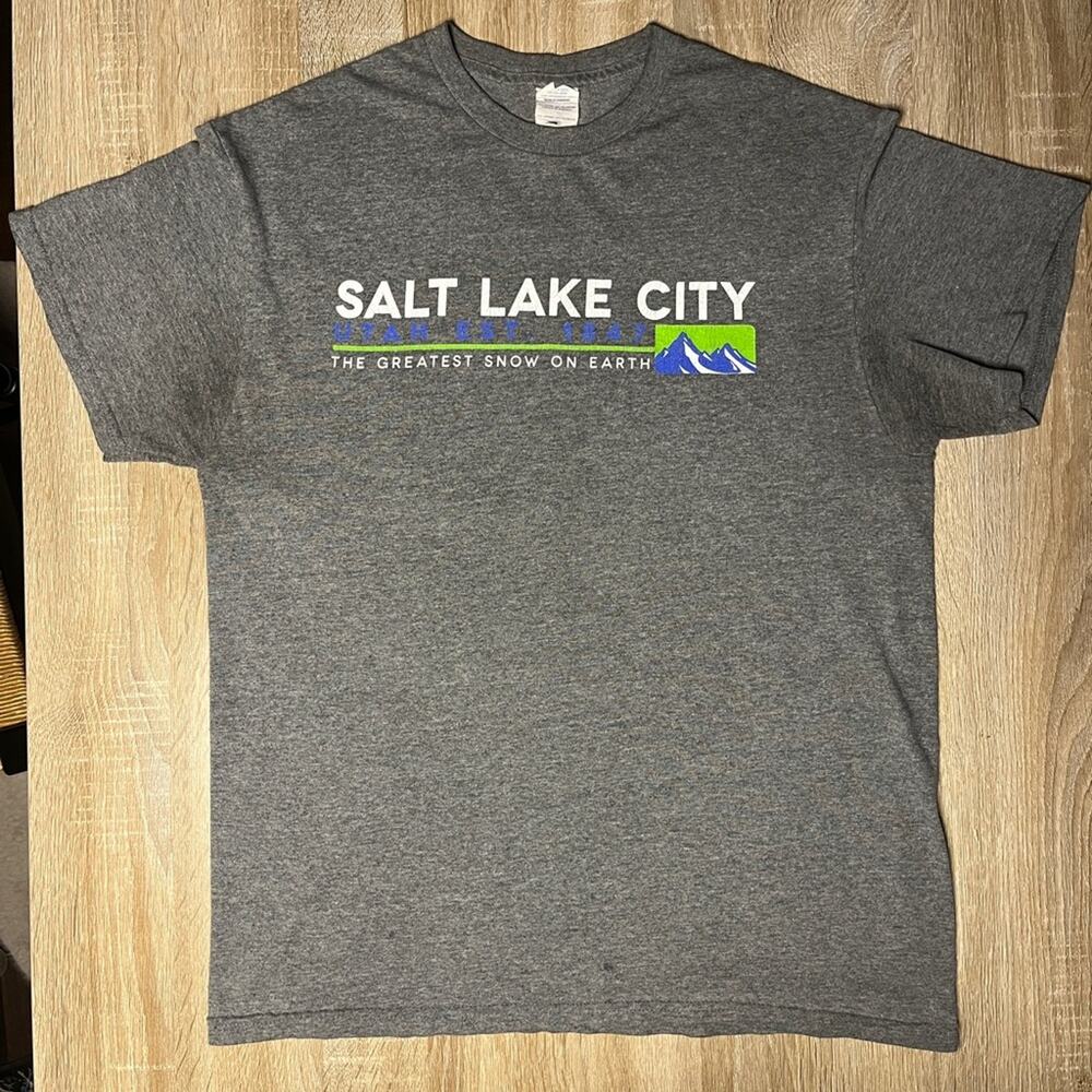 Salt Lake City The Greatest Snow on Earth Gray Shirt M